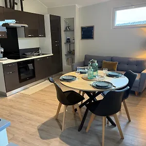Loft, And , Bourg-Saint-Christophe France
